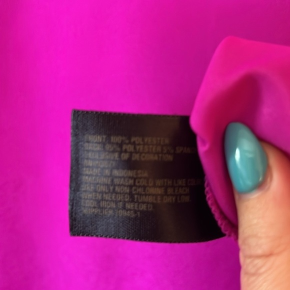 Sleeveless Tunic Tank in Fuschia Hot Pink with Grommet Details  PM - Picture 5 of 7